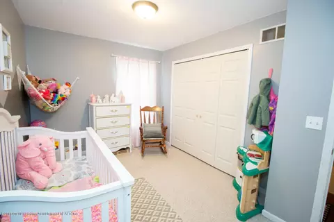 704 E Willard Ave, Lansing, MI 48910 photo 20