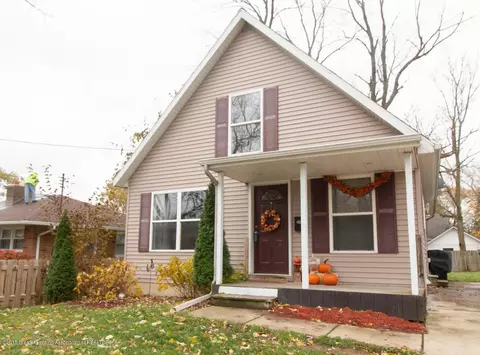 704 E Willard Ave, Lansing, MI 48910 photo 3
