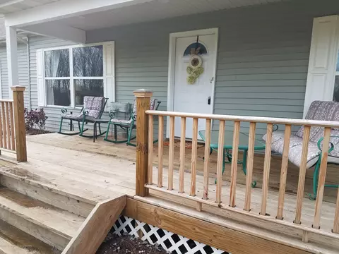 9626 Bond Rd, Dewitt, MI 48820 photo 2