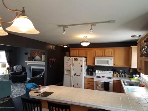 9626 Bond Rd, Dewitt, MI 48820 photo 4