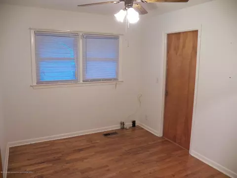 4501 Alpha St, Lansing, MI 48910 photo 9