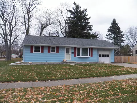4501 Alpha St, Lansing, MI 48910 photo 1