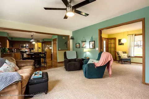 9701 Missaukee Ln, Haslett, MI 48840 photo 9