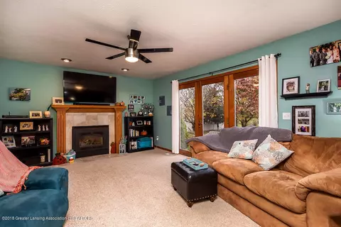 9701 Missaukee Ln, Haslett, MI 48840 photo 10
