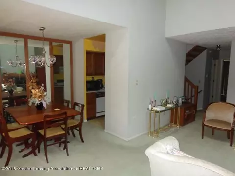 131 E Jolly Rd #E5, Lansing, MI 48910 photo 8