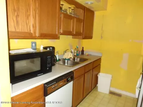 131 E Jolly Rd #E5, Lansing, MI 48910 photo 10