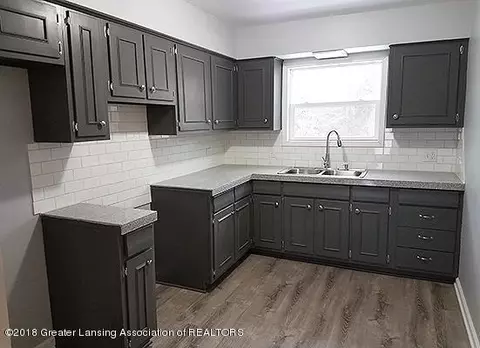 400 Williams St, Perry, MI 48872 photo 5