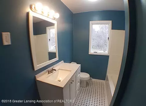 400 Williams St, Perry, MI 48872 photo 6
