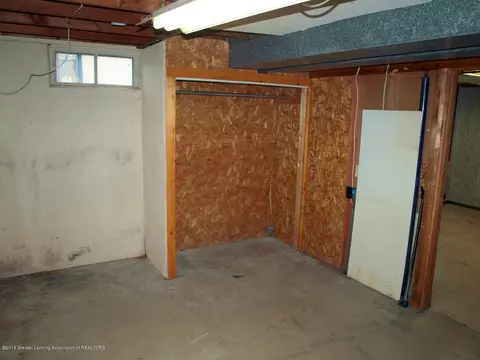 5515 Marsh Rd, Haslett, MI 48840 photo 18