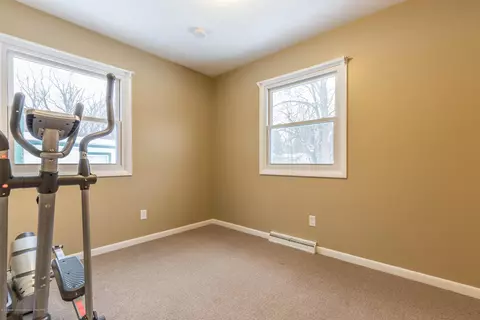 1503 Bennett Rd, Lansing, MI 48906 photo 9