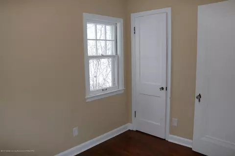 2116 Alpha St, Lansing, MI 48910 photo 10