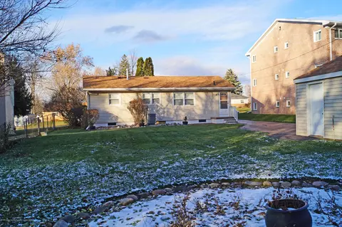 2811 Harwick Dr, Lansing, MI 48917 photo 25