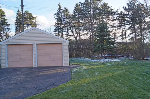 2811 Harwick Dr, Lansing, MI 48917 photo 24
