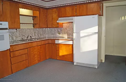 2811 Harwick Dr, Lansing, MI 48917 photo 8