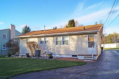 2811 Harwick Dr, Lansing, MI 48917 photo 26
