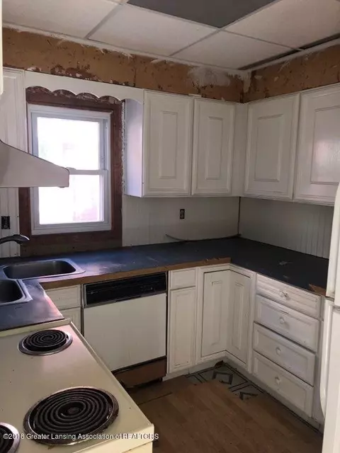 1130 E Malcolm X St, Lansing, MI 48912 photo 5