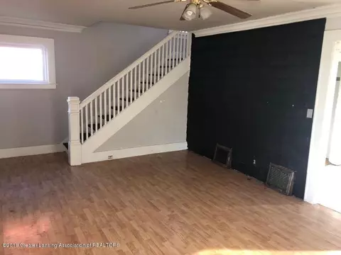 1130 E Malcolm X St, Lansing, MI 48912 photo 2