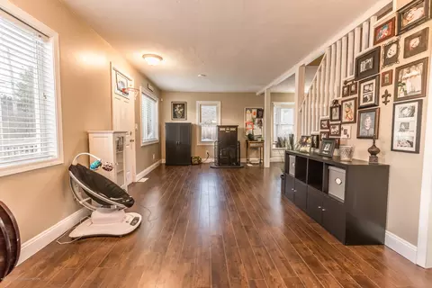8403 Loomis Rd, Dewitt, MI 48820 photo 7