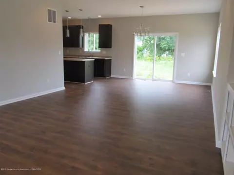 13810 Bauerle Rd, Dewitt, MI 48820 photo 6