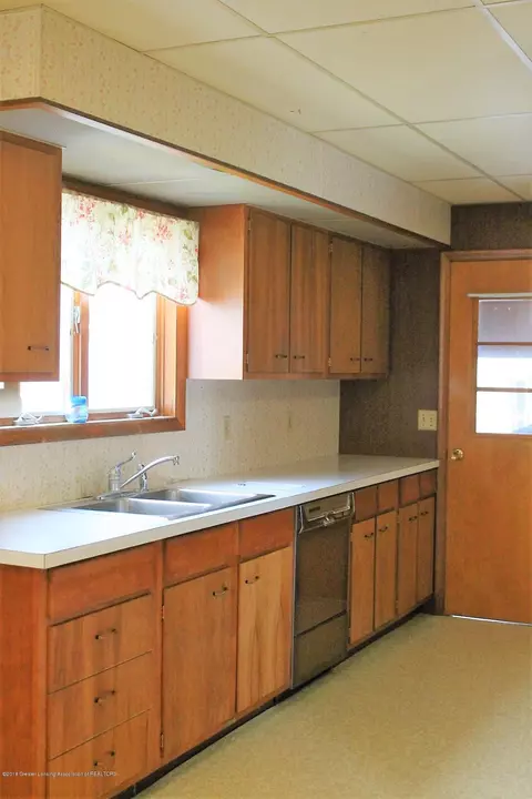 1096 E Johnson Rd, Ithaca, MI 48847 photo 7