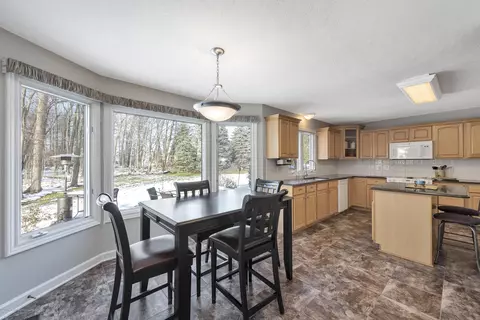 1560 Sanborn Dr, Dewitt, MI 48820 photo 12
