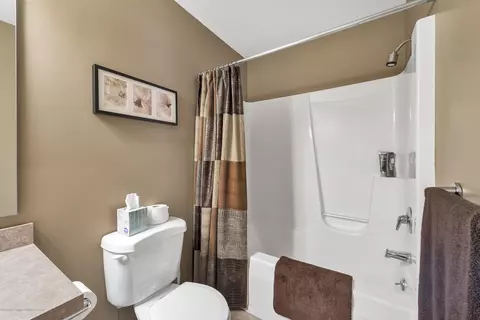 1560 Sanborn Dr, Dewitt, MI 48820 photo 37