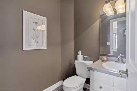 1560 Sanborn Dr, Dewitt, MI 48820 photo 23