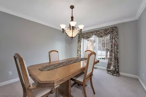 1560 Sanborn Dr, Dewitt, MI 48820 photo 9
