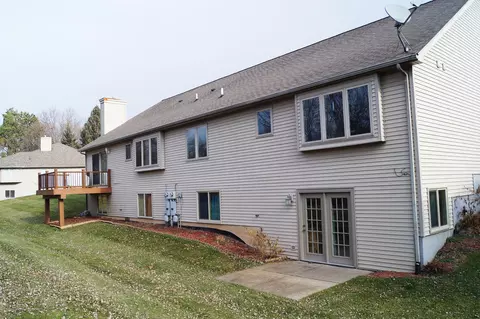 438 White Pine Blvd, Lansing, MI 48917 photo 26