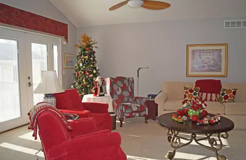 438 White Pine Blvd, Lansing, MI 48917 photo 6
