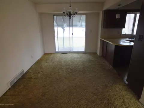 851 Krust Dr, Owosso, MI 48867 photo 5