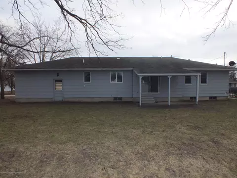 851 Krust Dr, Owosso, MI 48867 photo 2