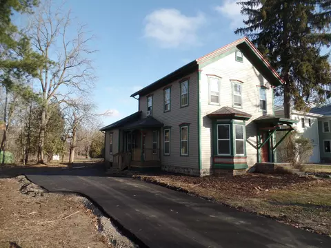 401 High St, Williamston, MI 48895 photo 2