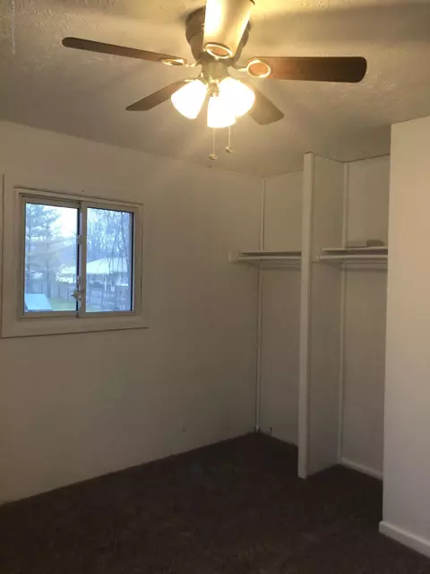 2059 Phillips Ave, Holt, MI 48842 photo 5