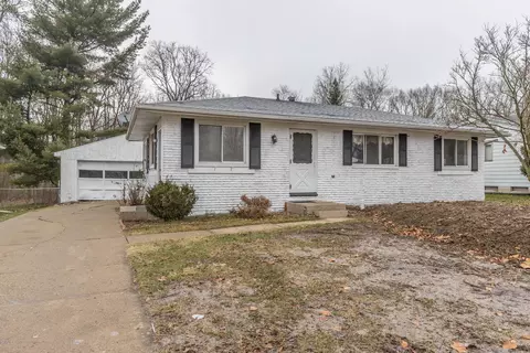 4100 Thackin Dr, Lansing, MI 48911 photo 1