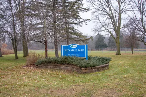 2921 Webster Rd, Lansing, MI 48906 photo 56
