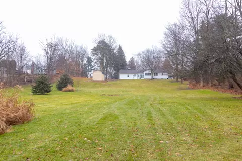 2921 Webster Rd, Lansing, MI 48906 photo 11
