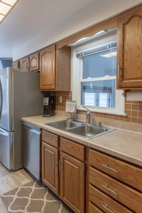 2921 Webster Rd, Lansing, MI 48906 photo 19