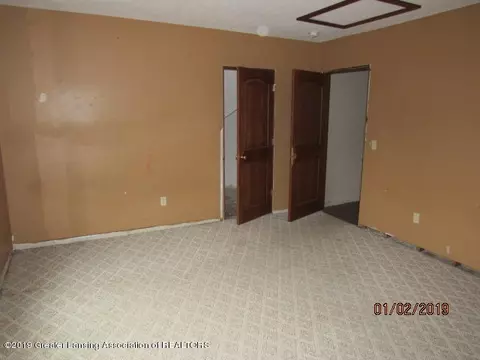 213 E Pine St, Elsie, MI 48831 photo 15