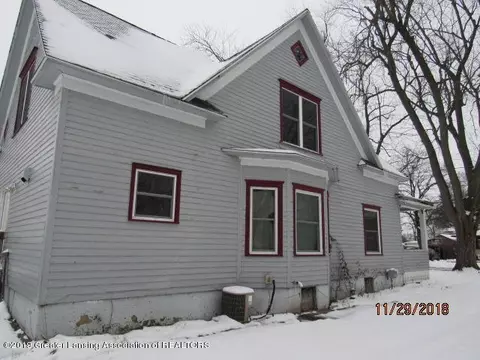 213 E Pine St, Elsie, MI 48831 photo 2