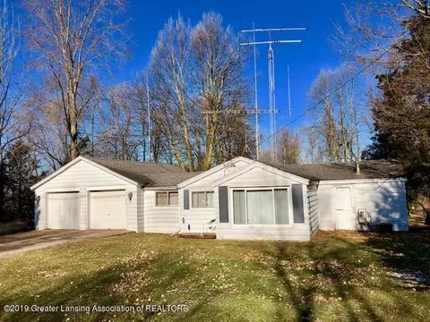5061 E Clark Rd, Bath, MI 48808 photo 2