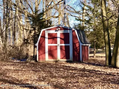 5061 E Clark Rd, Bath, MI 48808 photo 19