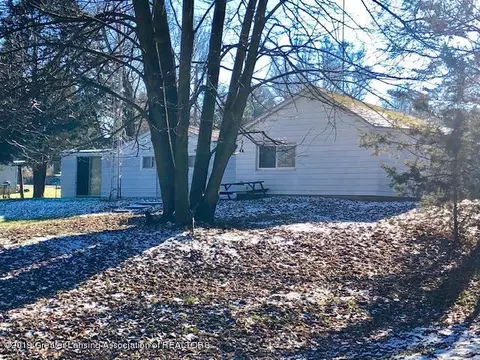 5061 E Clark Rd, Bath, MI 48808 photo 18