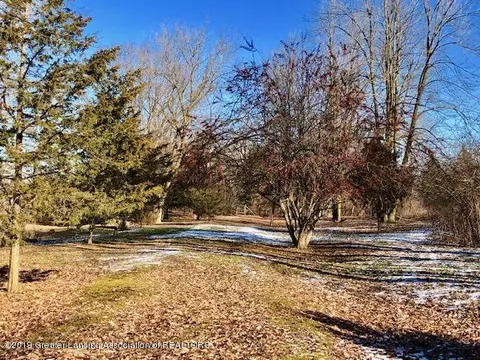 5061 E Clark Rd, Bath, MI 48808 photo 21