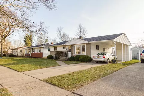 200 E Syringa Dr, Lansing, MI 48910 photo 29