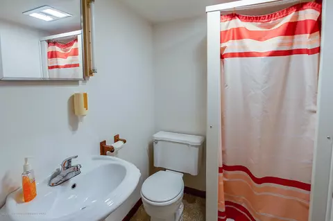 200 E Syringa Dr, Lansing, MI 48910 photo 22