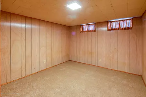 200 E Syringa Dr, Lansing, MI 48910 photo 23