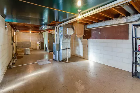 200 E Syringa Dr, Lansing, MI 48910 photo 25