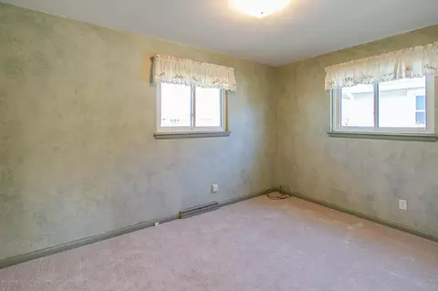 200 E Syringa Dr, Lansing, MI 48910 photo 12