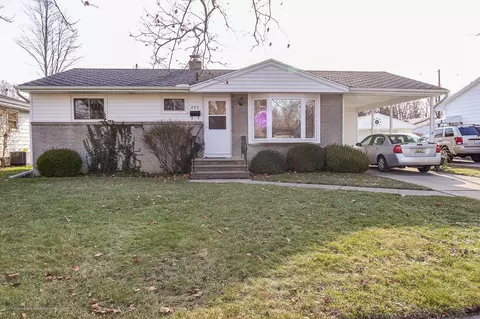 200 E Syringa Dr, Lansing, MI 48910 photo 27